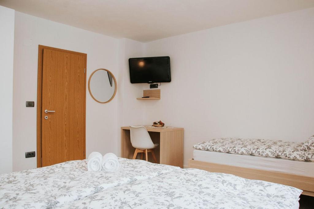 Apartmaji Ursic Kobarid Zewnętrze zdjęcie